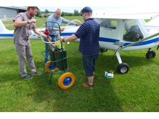 Efekt współpracy Ryszarda, Wojtka  i Michała  - tankowanie  3Xtrima